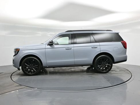 New 2025 Ford Expedition Platinum w/ Stealth Appearance Package AWD/4WD image 33