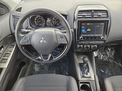 Used 2026 Mitsubishi Outlander Sport ES AWD/4WD image 18