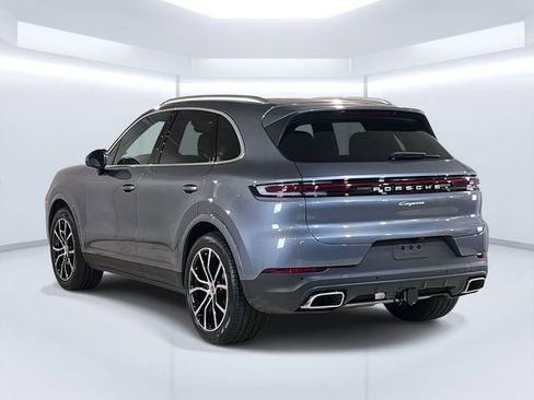New 2026 Porsche Cayenne image 7
