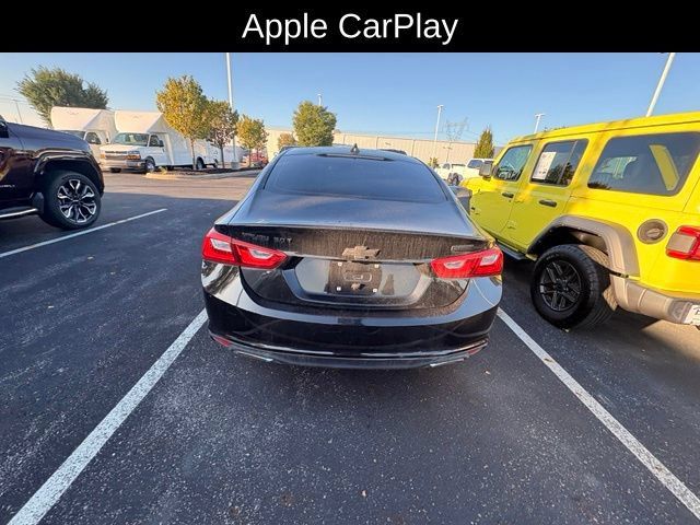 Used 2017 Chevrolet Malibu Premier FWD image 5