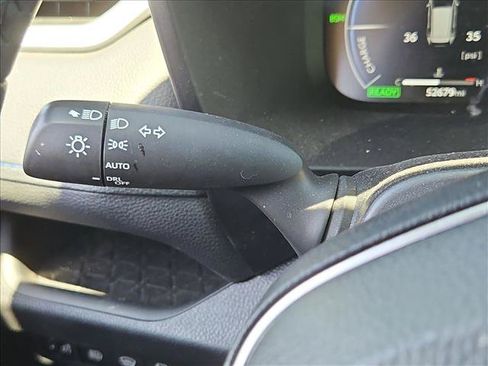 Used 2023 Toyota RAV4 XSE AWD/4WD image 15