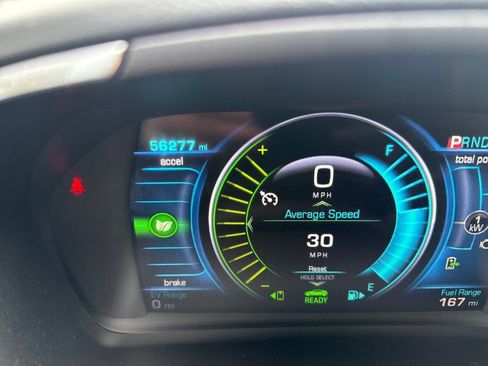 Used 2017 Chevrolet Volt Premier FWD image 19