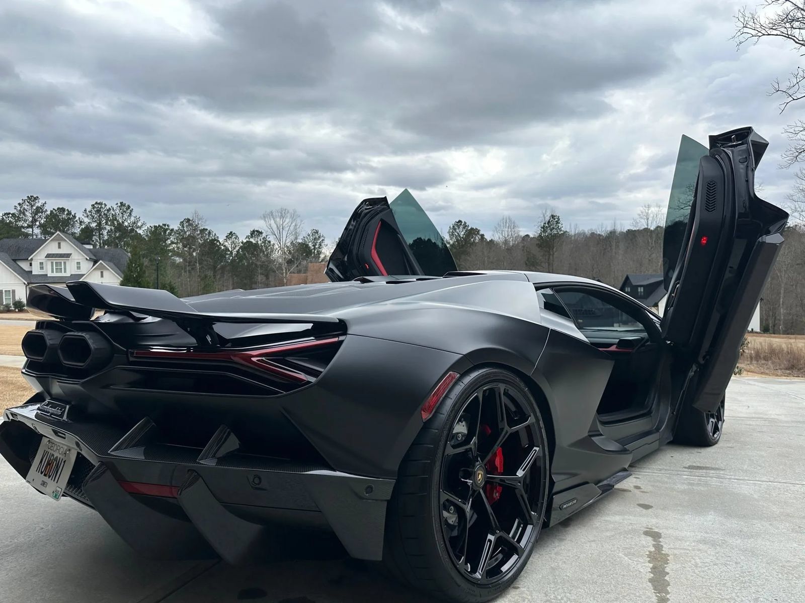 Used 2024 Lamborghini Revuelto AWD/4WD image 10