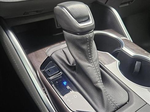 Used 2022 Toyota Highlander Limited image 14