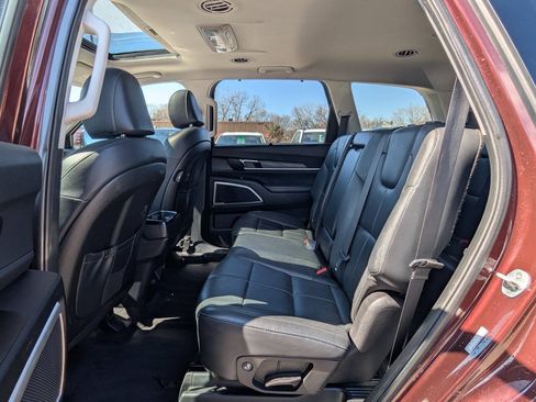 Used 2020 Kia Telluride EX w/ Towing Package AWD/4WD image 13