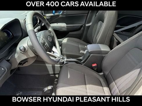 New 2026 Hyundai Venue SEL FWD image 4