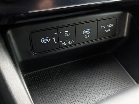 Certified 2026 Hyundai Santa Cruz SEL image 18