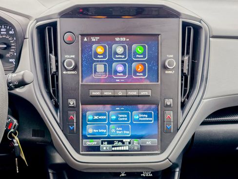 Used 2024 Subaru Crosstrek 2.0i image 37