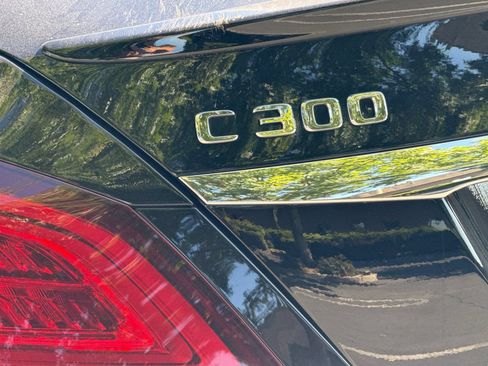 Used 2021 Mercedes-Benz C 300 Sedan image 22