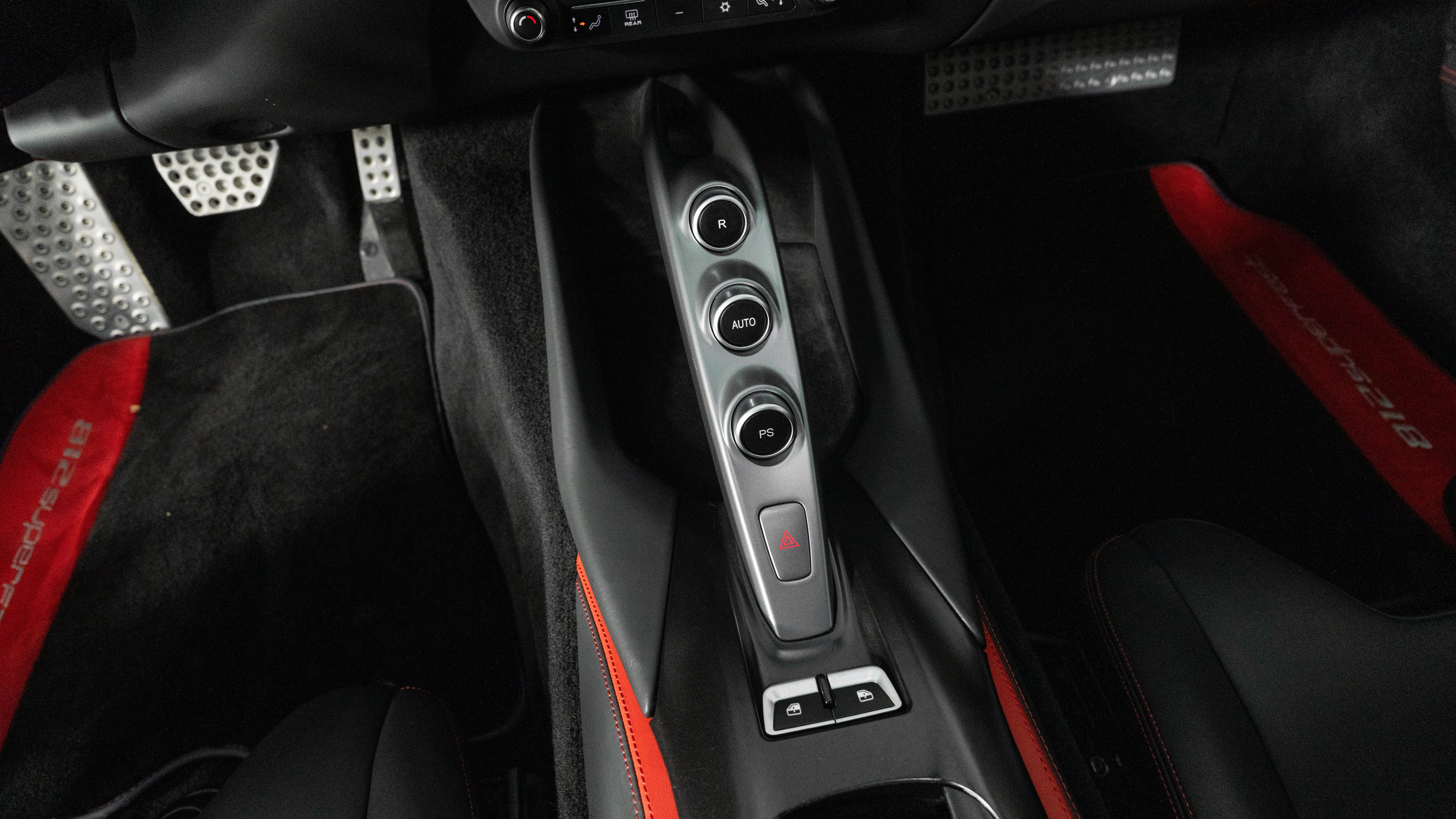 Certified 2018 Ferrari 812 Superfast RWD image 32
