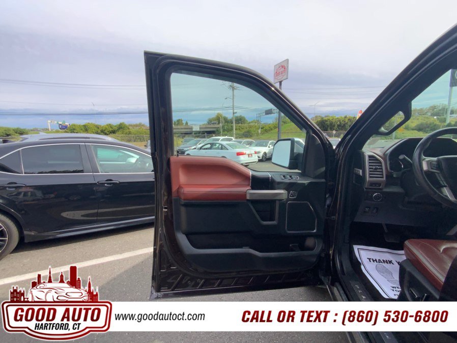 Used 2018 Ford F150 Platinum w/ Equipment Group 701A Luxury AWD/4WD image 9
