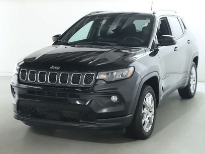 Used 2023 Jeep Compass Latitude