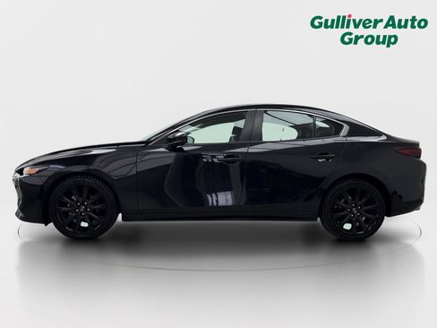 Used 2024 MAZDA MAZDA3 s FWD image 3