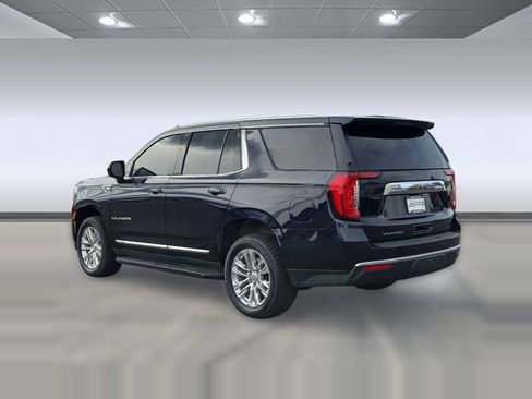 Used 2021 GMC Yukon SLT image 3