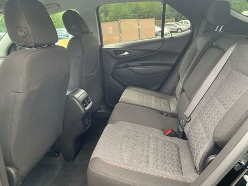 Used 2022 Chevrolet Equinox LT image 17