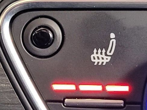 Used 2020 Audi A4 2.0T Premium image 23