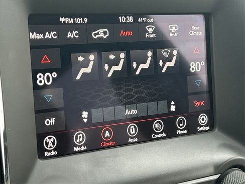 Used 2018 Dodge Durango SXT w/ 3rd Row Seating Group image 28