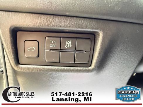 Used 2019 MAZDA CX-5 Touring image 15