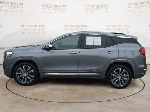 Used 2020 GMC Terrain Denali w/ LPO, Floor Liner Package FWD image 2