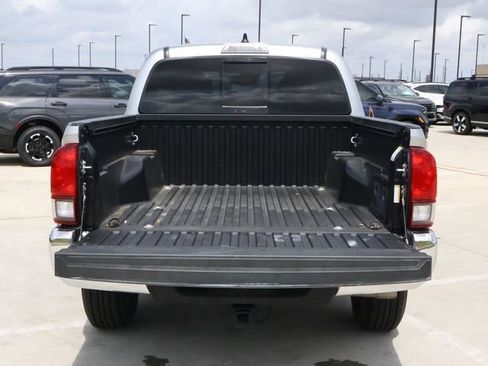 Used 2023 Toyota Tacoma SR5 RWD image 10