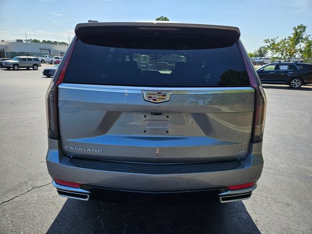 Used 2023 Cadillac Escalade Premium Luxury AWD/4WD image 6