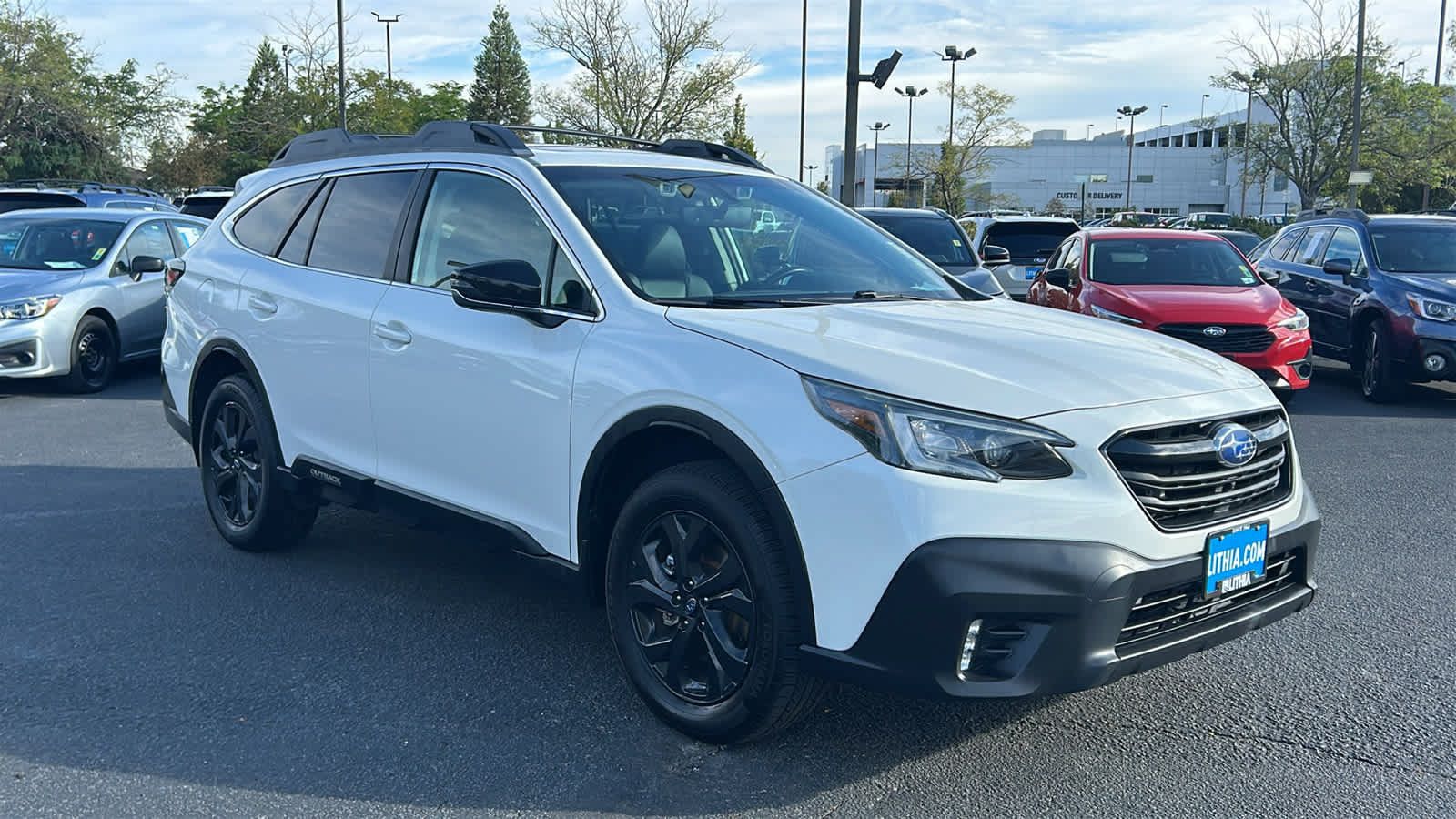 Used 2021 Subaru Outback Onyx Edition XT w/ Popular Package #2 AWD/4WD image 3