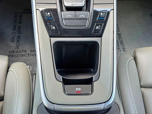 Used 2022 Porsche 911 Targa 4 GTS image 37