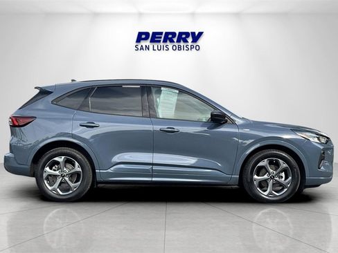 Used 2024 Ford Escape ST-Line w/ Equipment Group 301A image 3