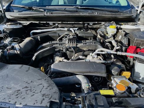 Used 2023 Subaru Outback Onyx Edition AWD/4WD image 29