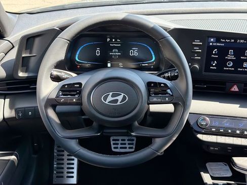 New 2026 Hyundai Elantra SEL Sport Premium FWD image 13