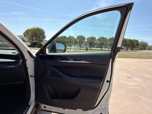 Used 2022 INFINITI QX60 Pure image 16