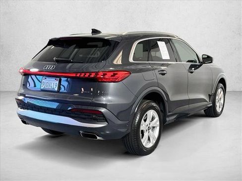 Used 2025 Audi Q5 Premium AWD/4WD image 5
