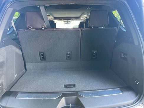Used 2022 Cadillac Escalade Sport Platinum AWD/4WD image 22