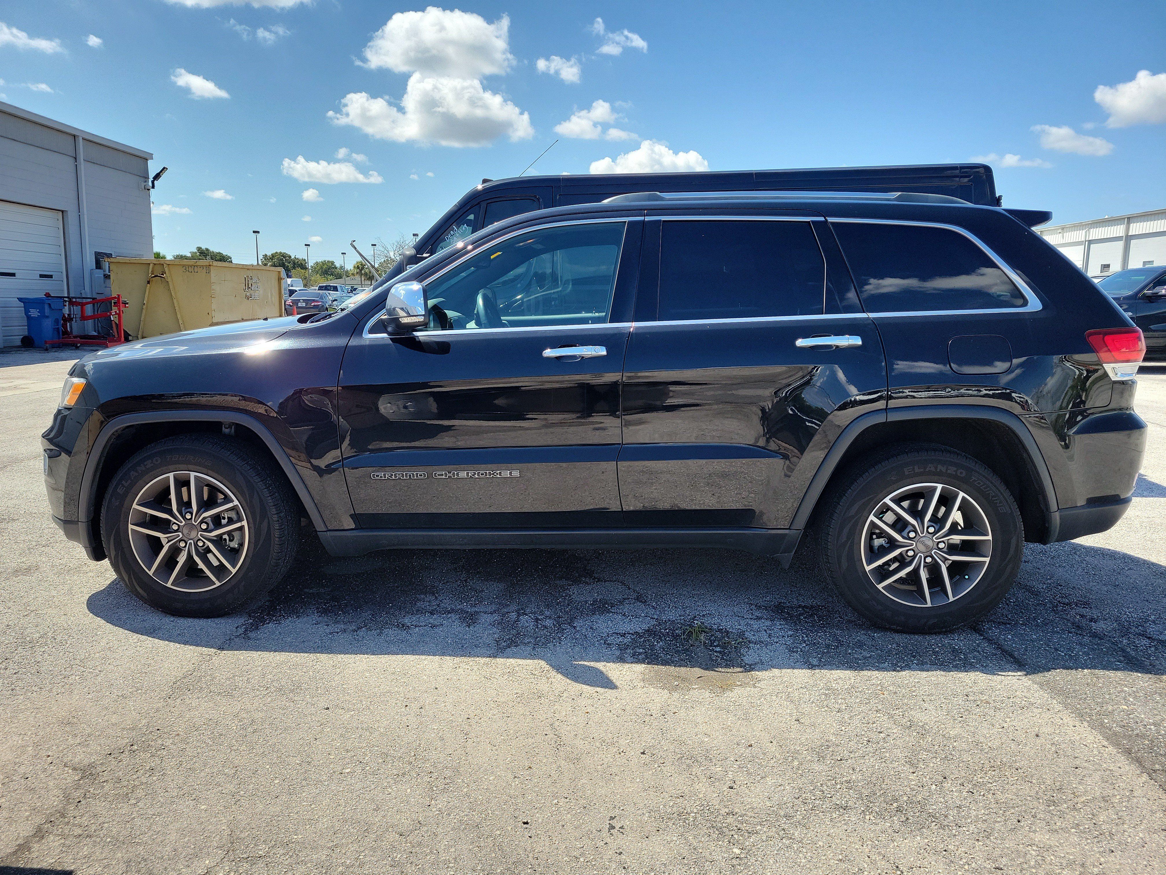 Used 2021 Jeep Grand Cherokee Limited RWD image 4