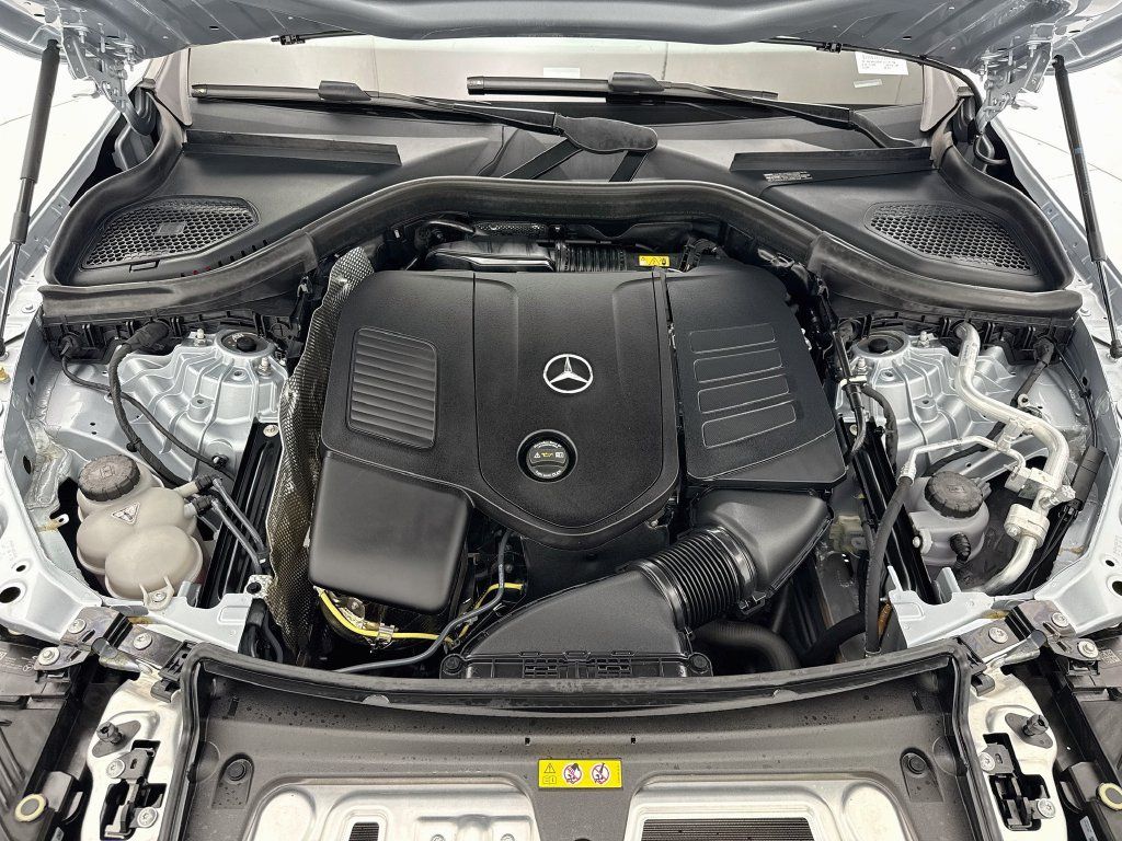 Used 2026 Mercedes-Benz GLC 300 image 27