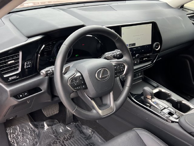 Used 2025 Lexus NX 350h AWD w/ Accessory Package (2T) image 16