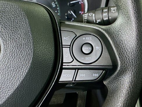 Used 2024 Toyota RAV4 XLE image 17