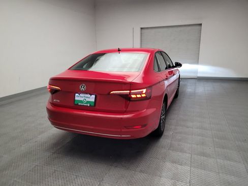 Used 2019 Volkswagen Jetta SE FWD image 7