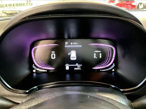 Used 2023 Kia Soul LX image 24