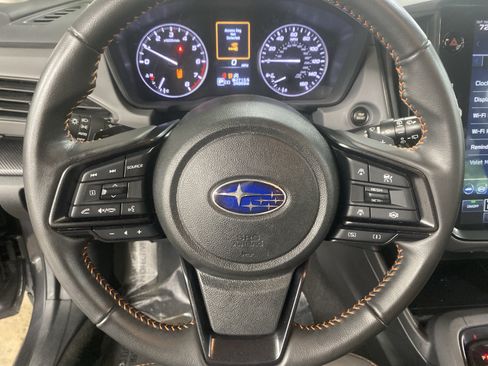 Used 2024 Subaru Crosstrek 2.5i Limited AWD/4WD image 16