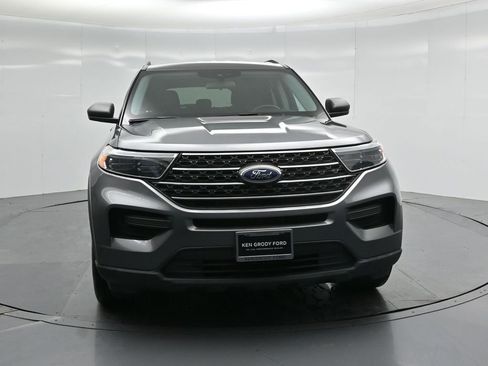 Certified 2022 Ford Explorer XLT w/ Class IV Trailer Tow Package image 56