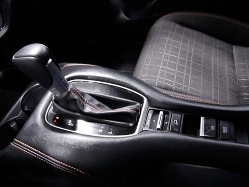 Certified 2024 Honda HR-V Sport image 28