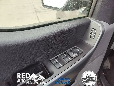 Used 2023 Ford F150 XLT image 12