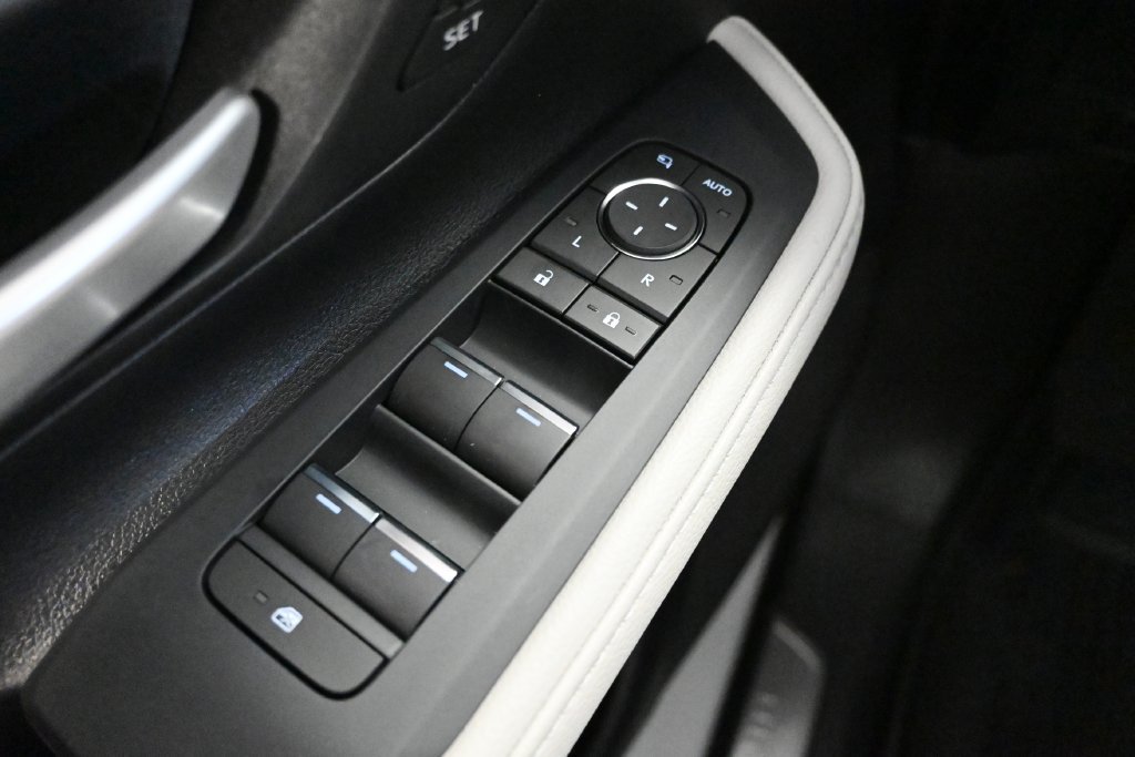 New 2026 Toyota Grand Highlander AWD image 33
