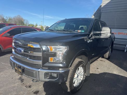 Used 2017 Ford F150 Lariat w/ Equipment Group 501A Mid AWD/4WD image 3