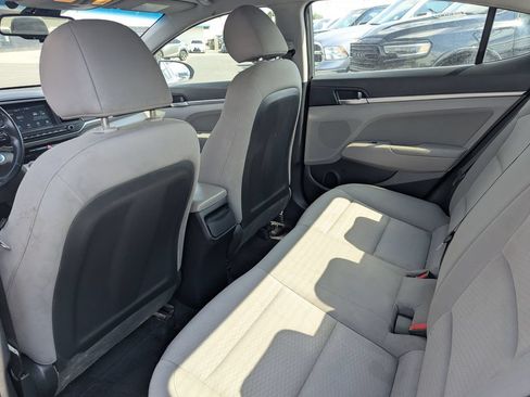 Used 2019 Hyundai Elantra Value Edition FWD image 31