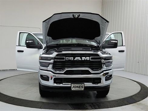 New 2026 RAM 3500 Tradesman image 10