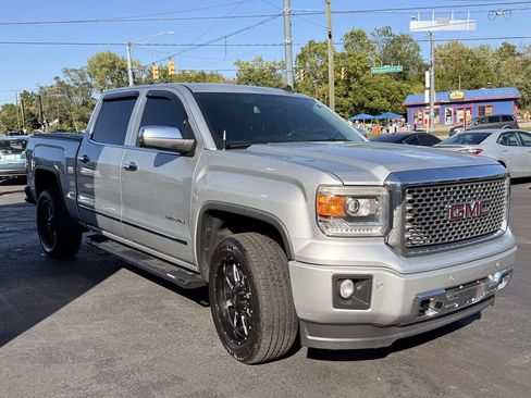 Used 2014 GMC Sierra 1500 Denali w/ Driver Alert Package image 2