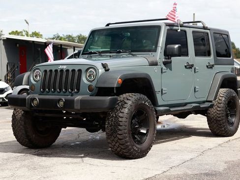 Used 2014 Jeep Wrangler Unlimited Sport w/ Quick Order Package 24S image 3