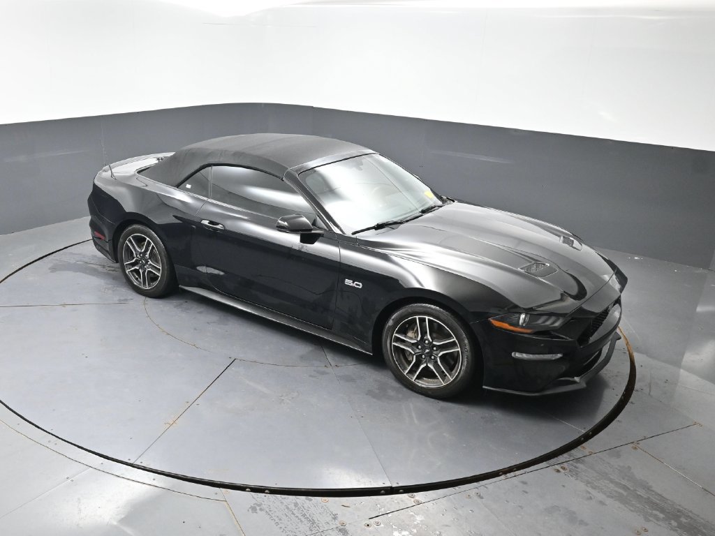 Used 2018 Ford Mustang GT Premium w/ Equipment Group 401A RWD image 61